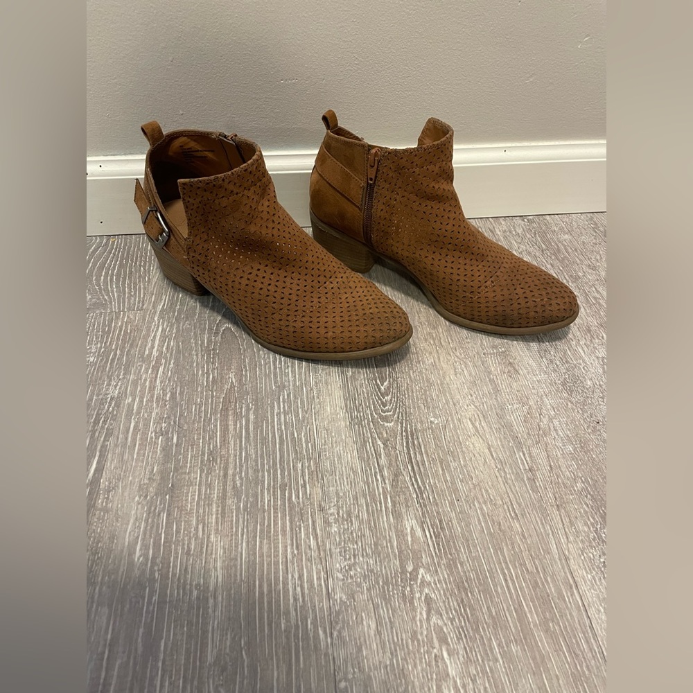 Women’s Booties